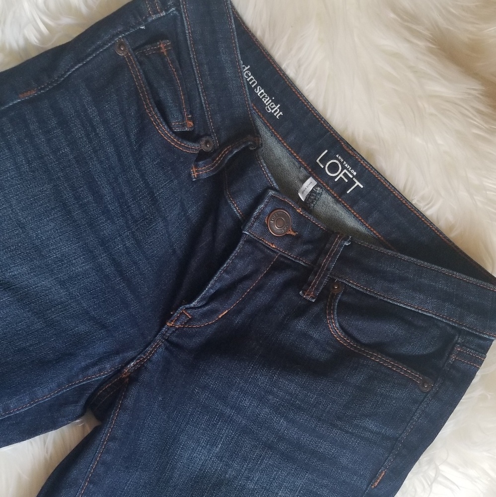 EUC* Loft Modern Straight Jeans* Crop or Straight